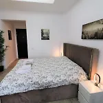 Charming Center - Free Minibar Apartament