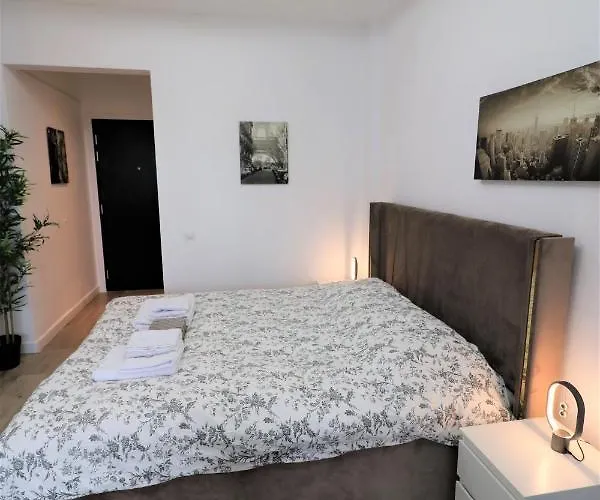 Charming Center - Free Minibar Apartament
