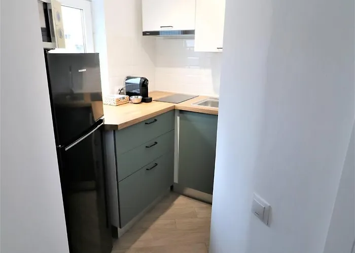 Charming Center - Free Minibar * ブカレスト