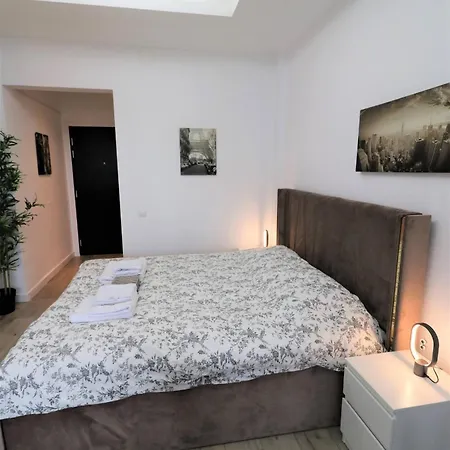 Charming Center - Free Minibar Apartman Bukarest