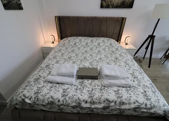 Charming Center - Free Minibar * Bucureşti